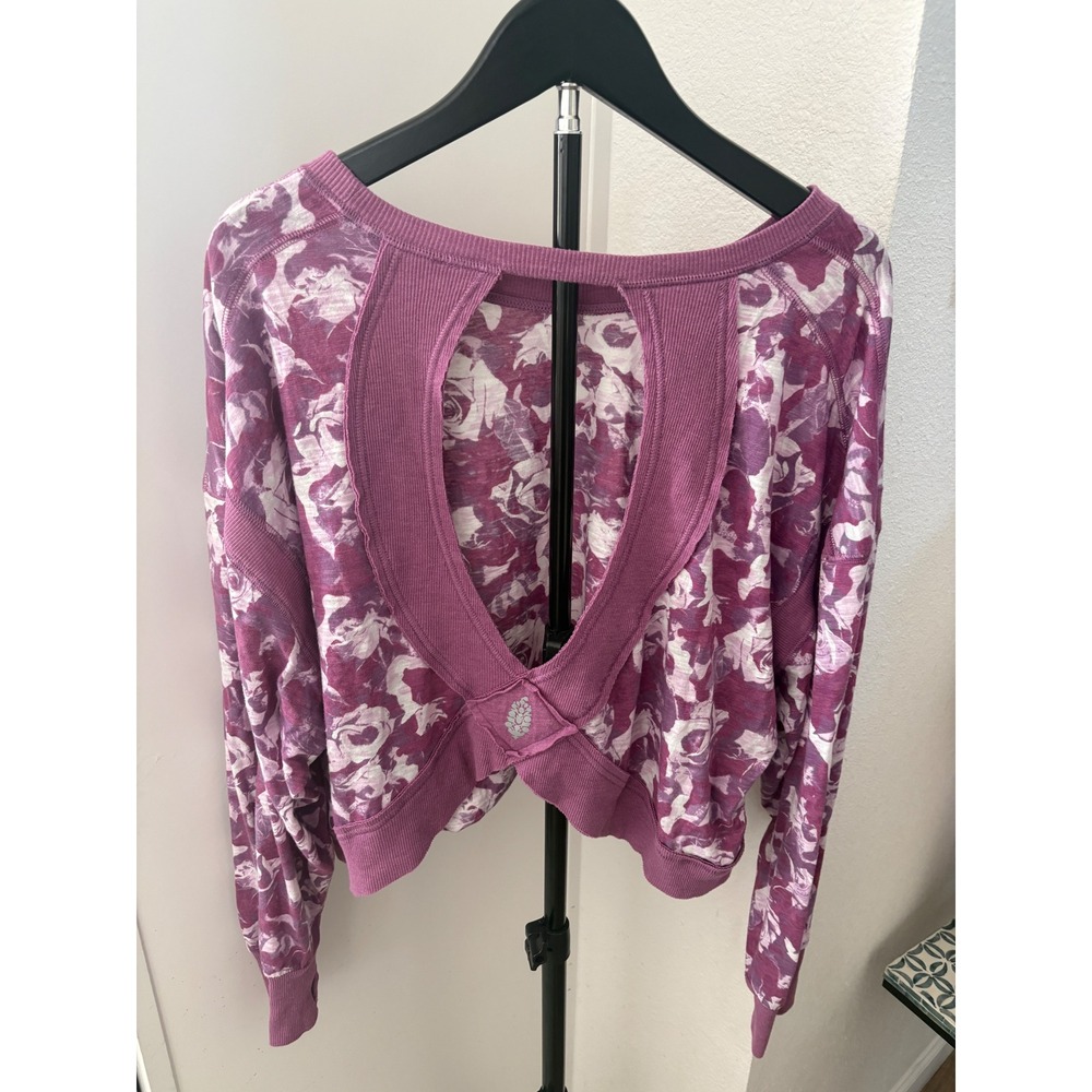 Free People Movement Floral Open Back Long Sleeve Crop Top Purple Small Rose - Picture 6 of 7